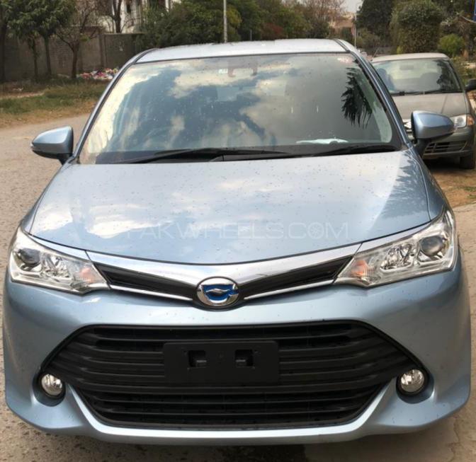 Toyota Corolla Fielder 2017 for Sale in Lahore Image-1