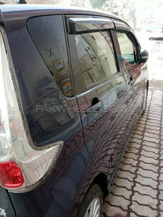 Nissan Dayz Highway Star 2017 for Sale in Lahore Nissan Dayz Highway Star 2017 for Sale in Lahore Image-2