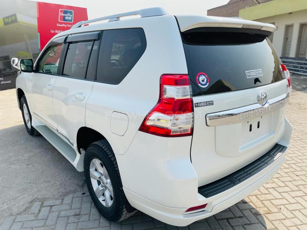 ٹویوٹا پراڈو 2015 for Sale in پشاور ٹویوٹا پراڈو 2015 for Sale in پشاور Image-5