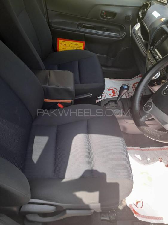 Toyota Aqua 2017 for Sale in Islamabad Toyota Aqua 2017 for Sale in Islamabad Image-8