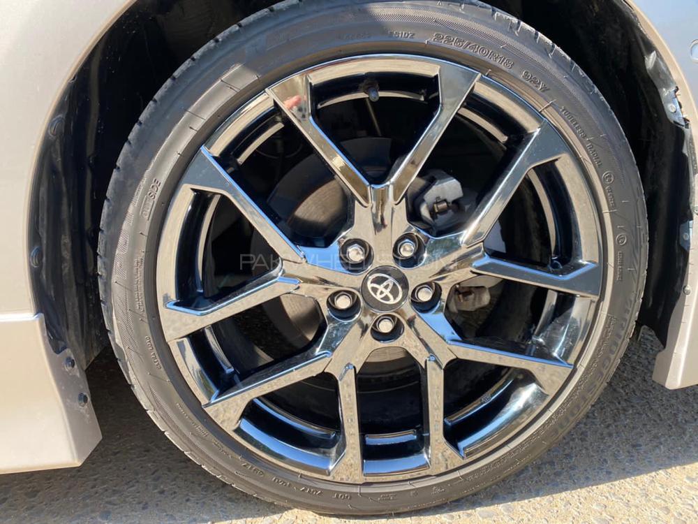 Toyota Prius 2017 for Sale in Karachi Toyota Prius 2017 for Sale in Karachi Image-17