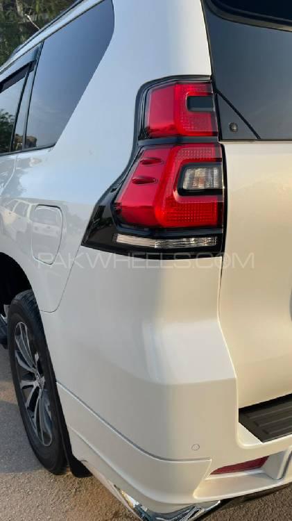 Toyota Prado 2018 for Sale in Rawalpindi Toyota Prado 2018 for Sale in Rawalpindi Image-9