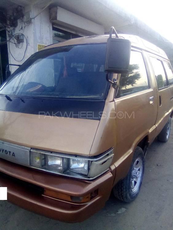 ٹویوٹا ٹاؤن ایس 1988 for Sale in راولپنڈی ٹویوٹا ٹاؤن ایس 1988 for Sale in راولپنڈی Image-2