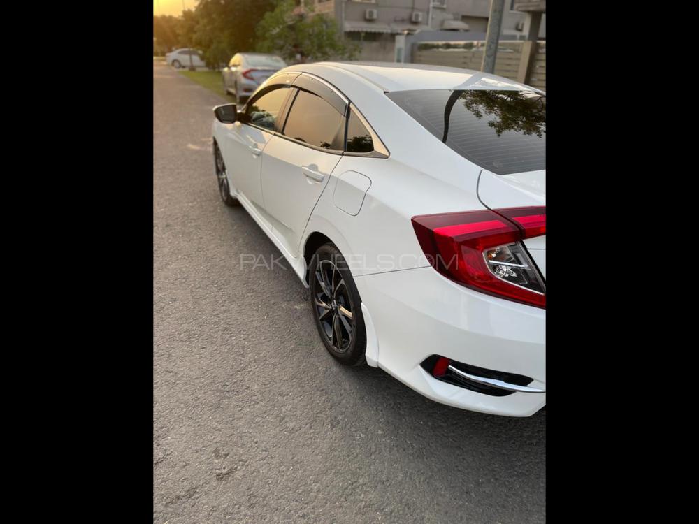 Honda Civic 2017 for Sale in Lahore Honda Civic 2017 for Sale in Lahore Image-7
