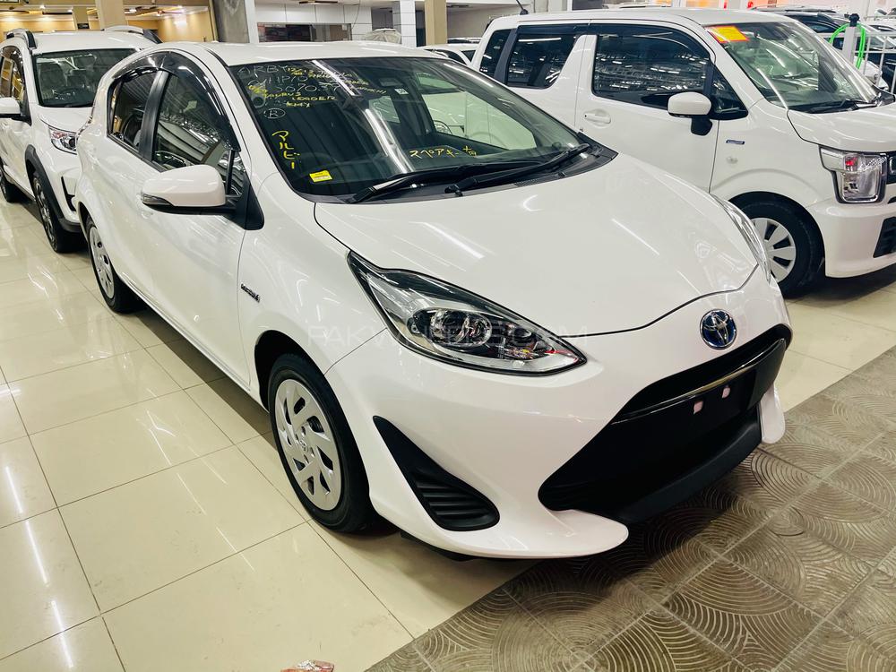 Toyota Aqua 2017 for Sale in Peshawar Toyota Aqua 2017 for Sale in Peshawar Image-2