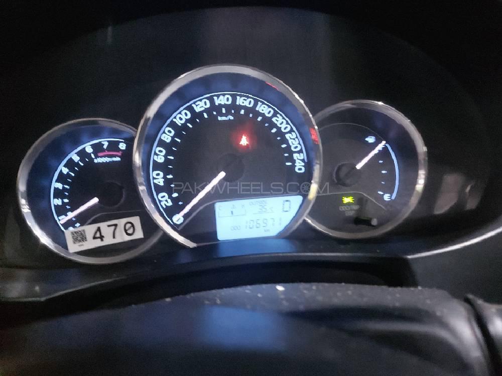 Toyota Corolla 2015 for Sale in Multan Toyota Corolla 2015 for Sale in Multan Image-4