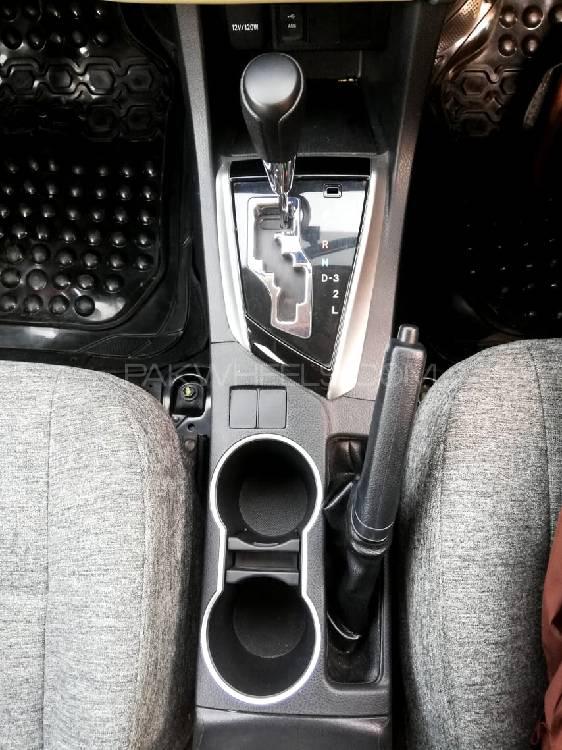 Toyota Corolla 2019 for Sale in Multan Toyota Corolla 2019 for Sale in Multan Image-17