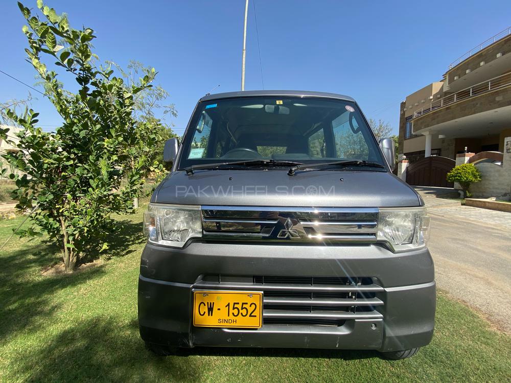 Mitsubishi Minicab 2012 for Sale in Karachi Mitsubishi Minicab 2012 for Sale in Karachi Image-2