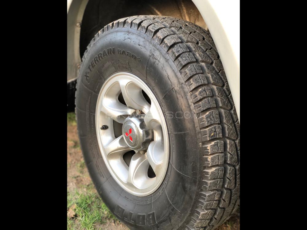 Mitsubishi Pajero 1992 for Sale in Islamabad Mitsubishi Pajero 1992 for Sale in Islamabad Image-19