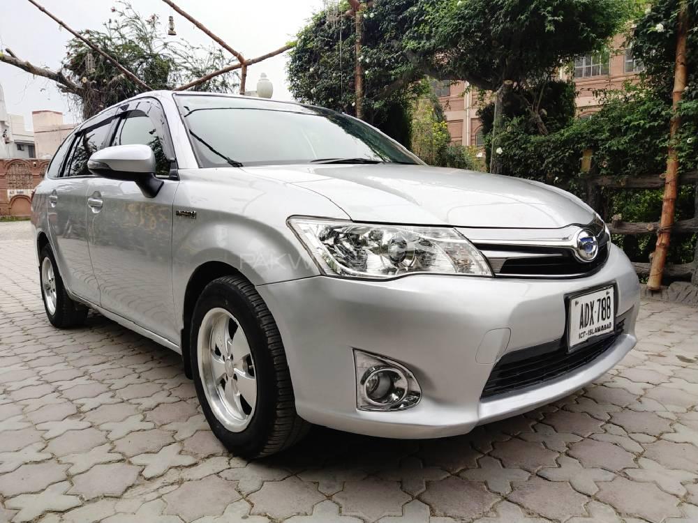 Toyota Corolla Fielder 2014 for Sale in Peshawar Toyota Corolla Fielder 2014 for Sale in Peshawar Image-3