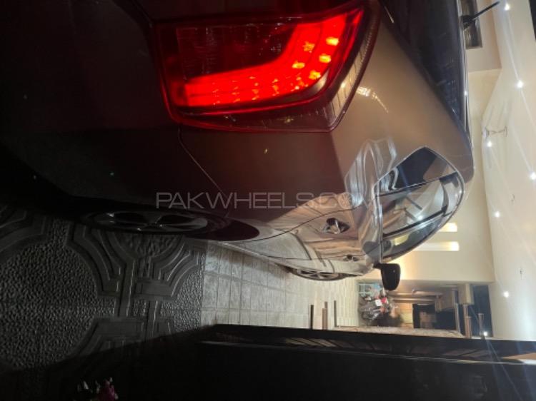 Toyota Prius 2014 for Sale in Faisalabad Toyota Prius 2014 for Sale in Faisalabad Image-16