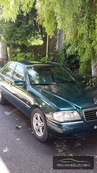 Mercedes Benz C Class 1995 for Sale in Islamabad Image-1