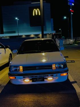 Toyota Corolla - 1990
