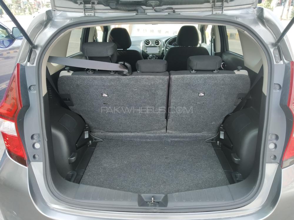 Nissan Note 2017 for Sale in Lahore Nissan Note 2017 for Sale in Lahore Image-8
