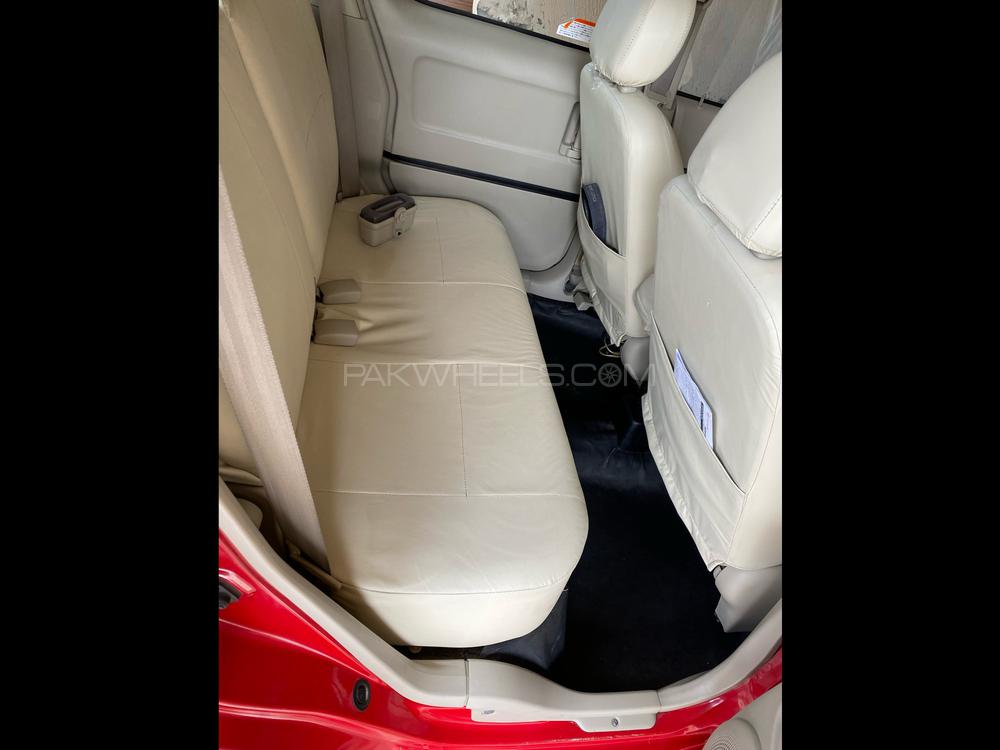 نسان اوٹی 2007 for Sale in لاہور نسان اوٹی 2007 for Sale in لاہور Image-13