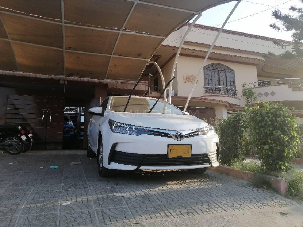 Toyota Corolla 2016 for Sale in Karachi Image-1