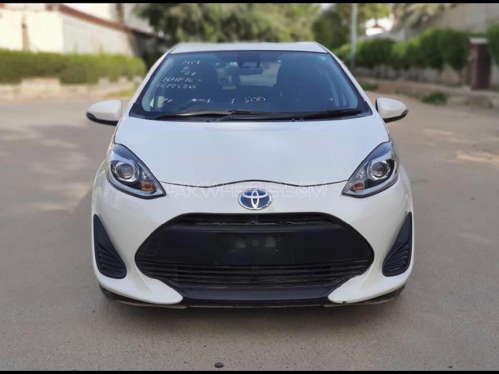 ٹویوٹا اکوا 2017 for Sale in مردان Image-1