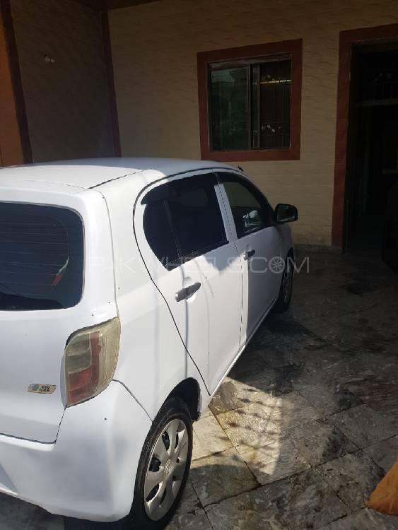 Toyota Pixis Epoch 2012 for Sale in Lahore Toyota Pixis Epoch 2012 for Sale in Lahore Image-9