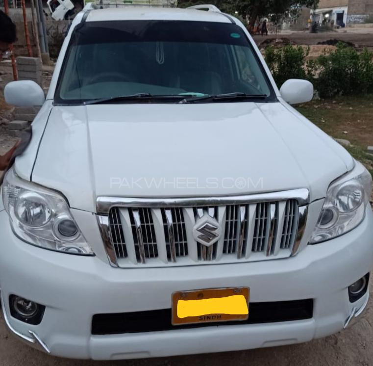 Suzuki Vitara 2003 for Sale in Karachi Suzuki Vitara 2003 for Sale in Karachi Image-2