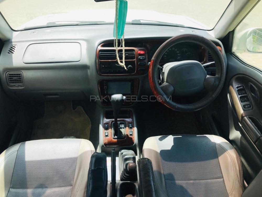 Suzuki Vitara 2003 for Sale in Karachi Suzuki Vitara 2003 for Sale in Karachi Image-14