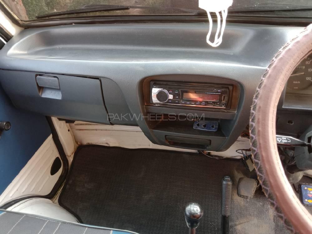 Suzuki Bolan 2017 for Sale in Lahore Suzuki Bolan 2017 for Sale in Lahore Image-9