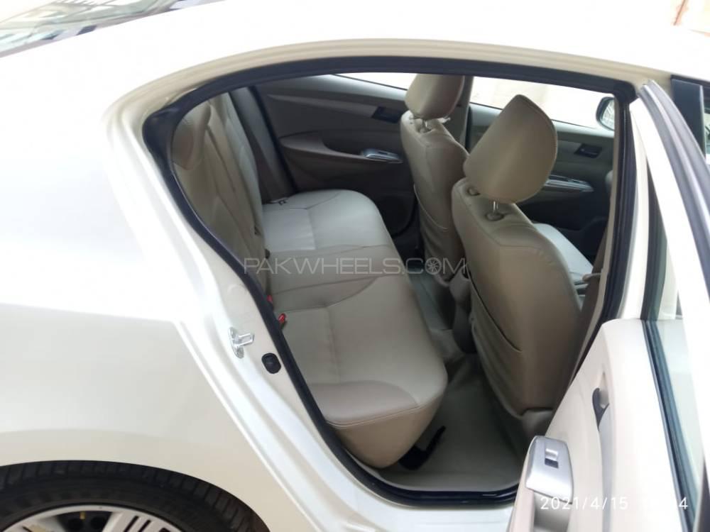 Honda City 2017 for Sale in Lahore Honda City 2017 for Sale in Lahore Image-11