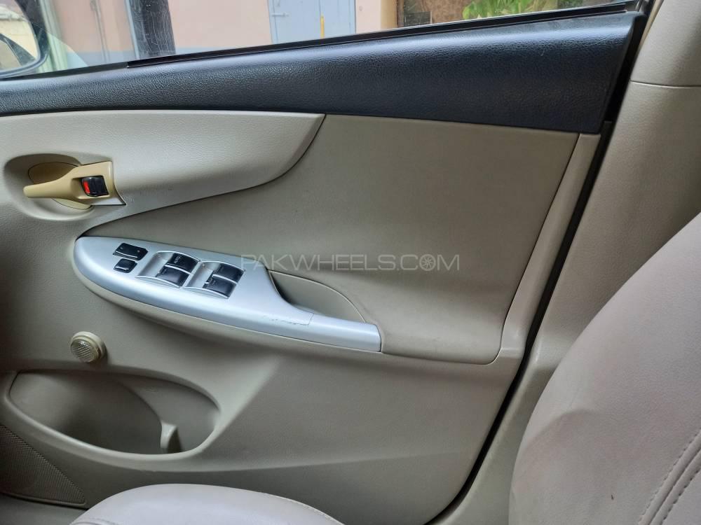 Toyota Corolla 2014 for Sale in Peshawar Toyota Corolla 2014 for Sale in Peshawar Image-4