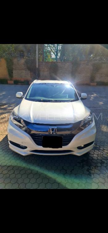 Honda Vezel 2015 for Sale in Rawalpindi Image-1