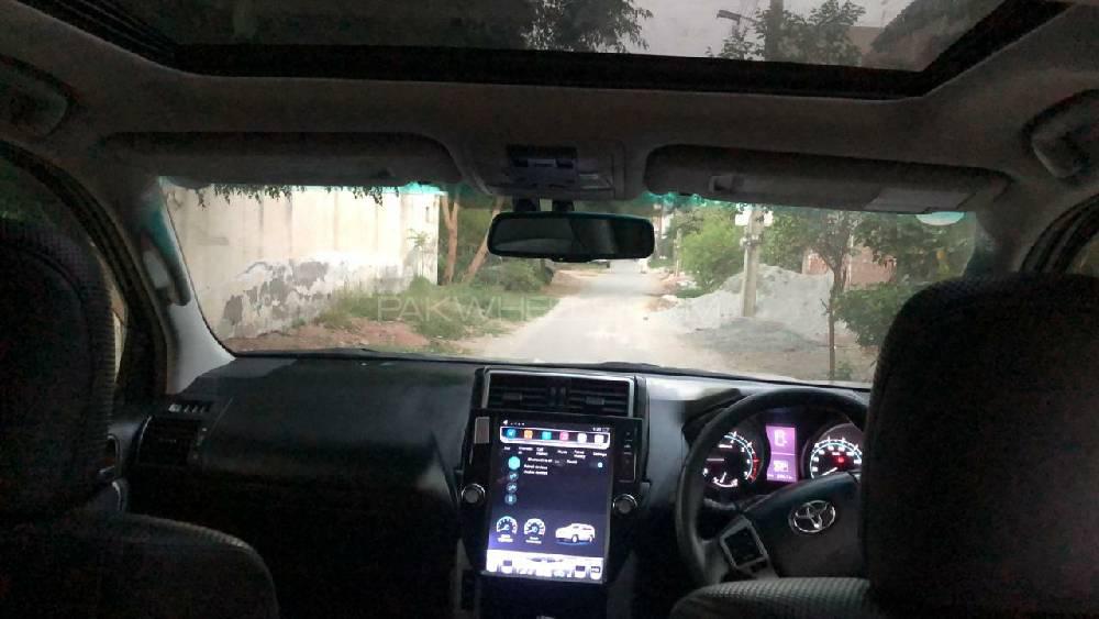 ٹویوٹا پراڈو 2012 for Sale in لاہور ٹویوٹا پراڈو 2012 for Sale in لاہور Image-10