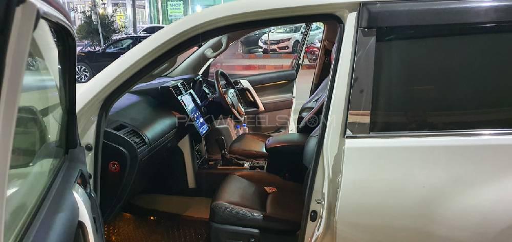 ٹویوٹا پراڈو 2012 for Sale in لاہور ٹویوٹا پراڈو 2012 for Sale in لاہور Image-14