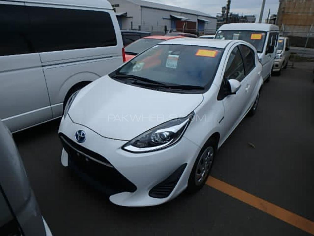 Toyota Aqua 2017 for Sale in Karachi Image-1
