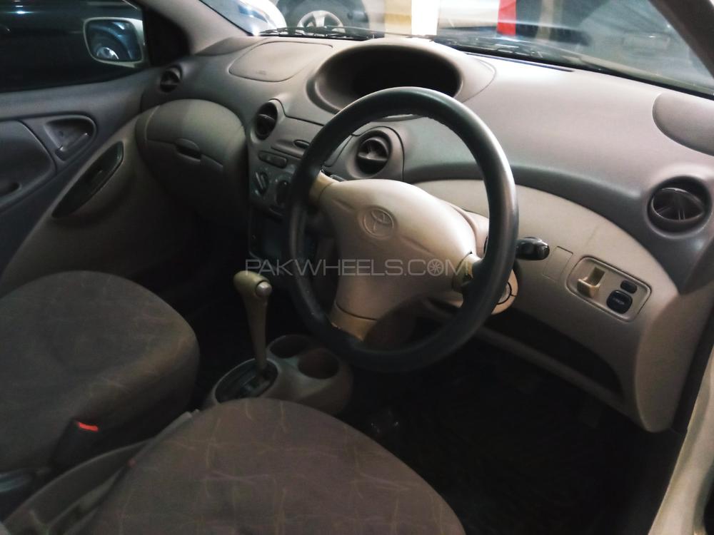Toyota Platz 2002 for Sale in Rawalpindi Toyota Platz 2002 for Sale in Rawalpindi Image-5