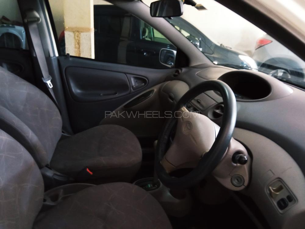Toyota Platz 2002 for Sale in Rawalpindi Toyota Platz 2002 for Sale in Rawalpindi Image-6