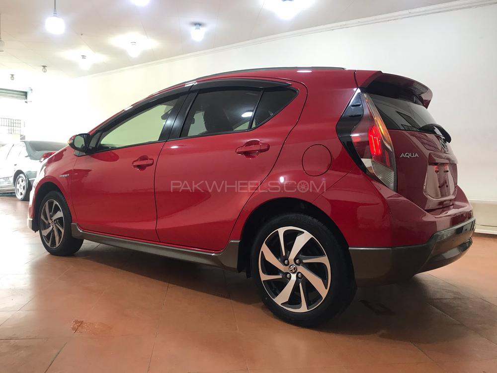 Toyota Aqua 2017 for Sale in Multan Toyota Aqua 2017 for Sale in Multan Image-4