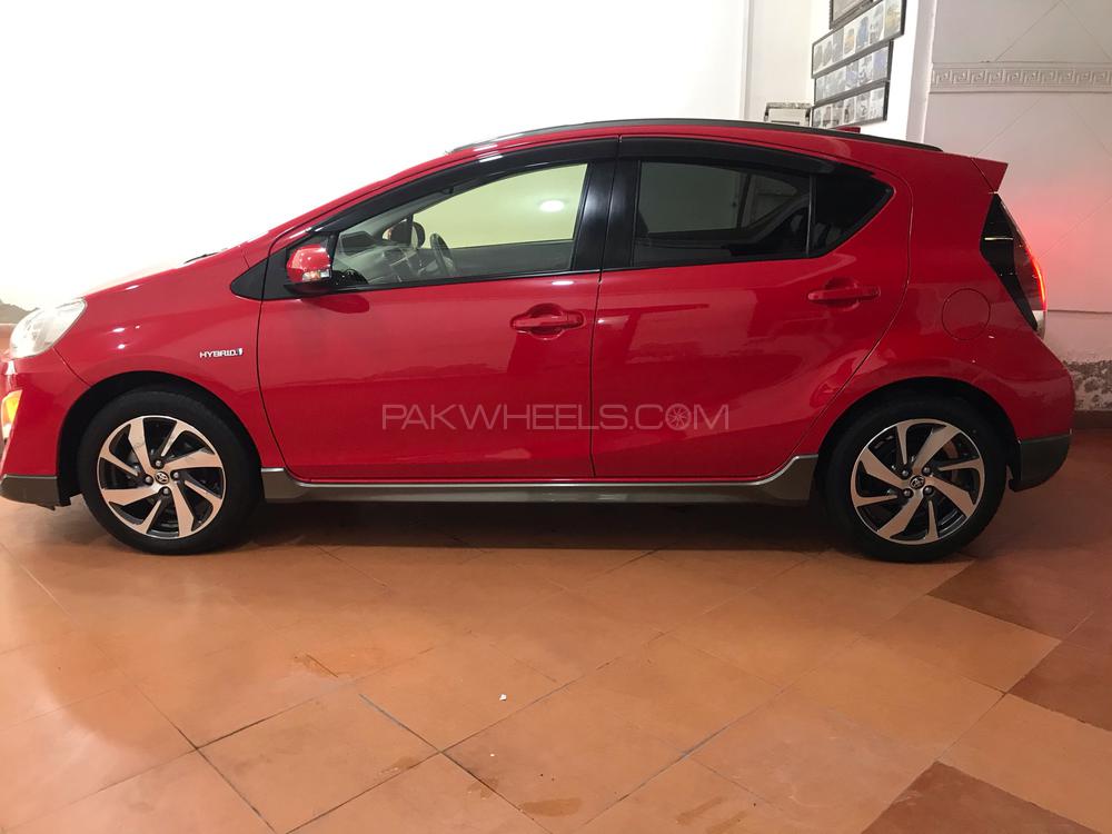 Toyota Aqua 2017 for Sale in Multan Toyota Aqua 2017 for Sale in Multan Image-8