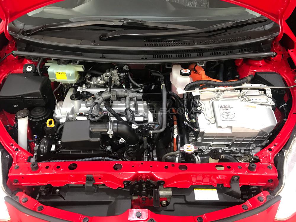 Toyota Aqua 2017 for Sale in Multan Toyota Aqua 2017 for Sale in Multan Image-11