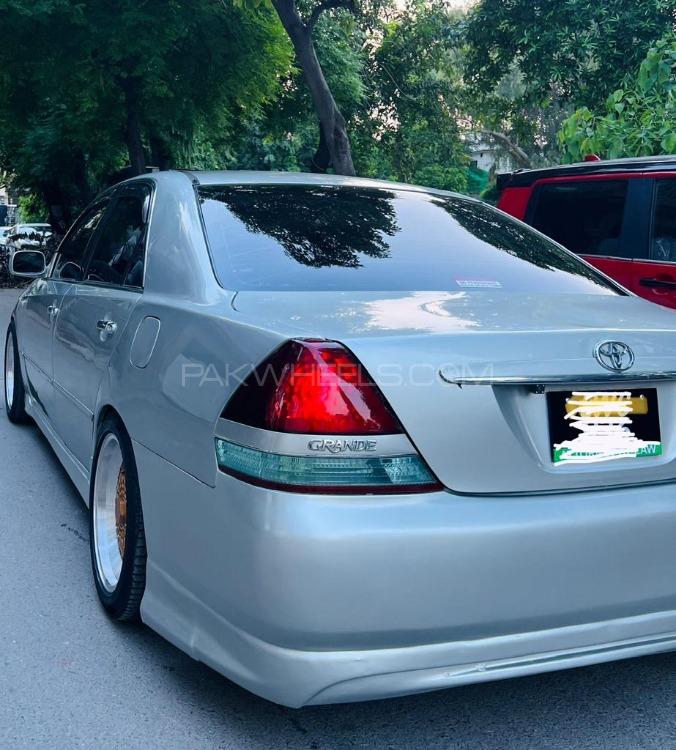 Toyota Mark II - 2004 Misty Image-1