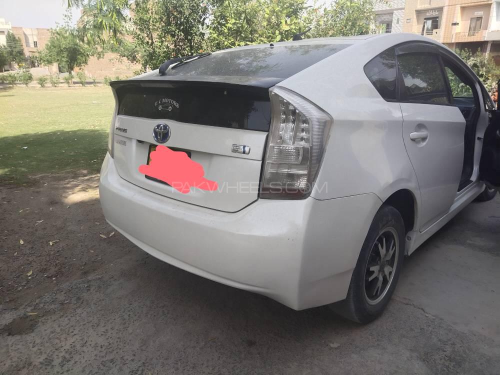 ٹویوٹا پریوس 2010 for Sale in فیصل آباد ٹویوٹا پریوس 2010 for Sale in فیصل آباد Image-2