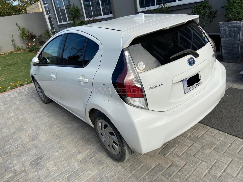 Toyota Aqua 2015 for Sale in Rawalpindi Toyota Aqua 2015 for Sale in Rawalpindi Image-3