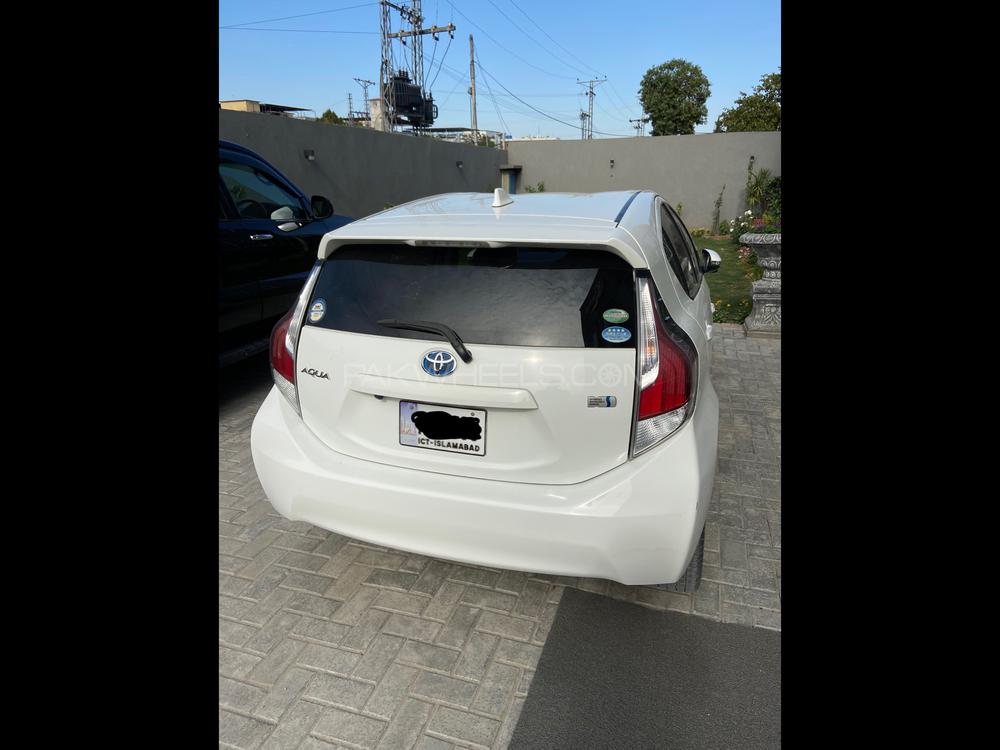 Toyota Aqua 2015 for Sale in Rawalpindi Toyota Aqua 2015 for Sale in Rawalpindi Image-4