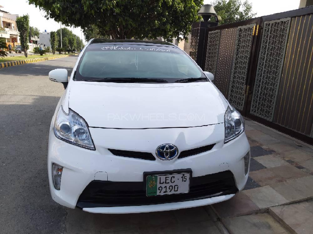 Toyota Prius 2011 for Sale in Gujranwala Image-1