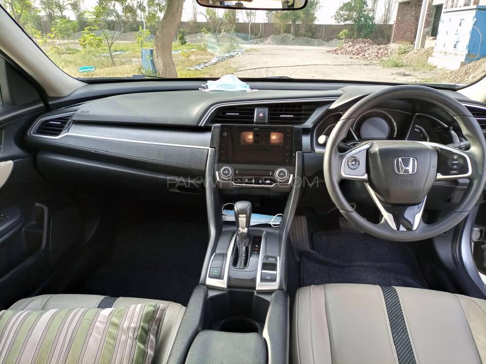 Honda Civic 2017 for Sale in Lahore Honda Civic 2017 for Sale in Lahore Image-9