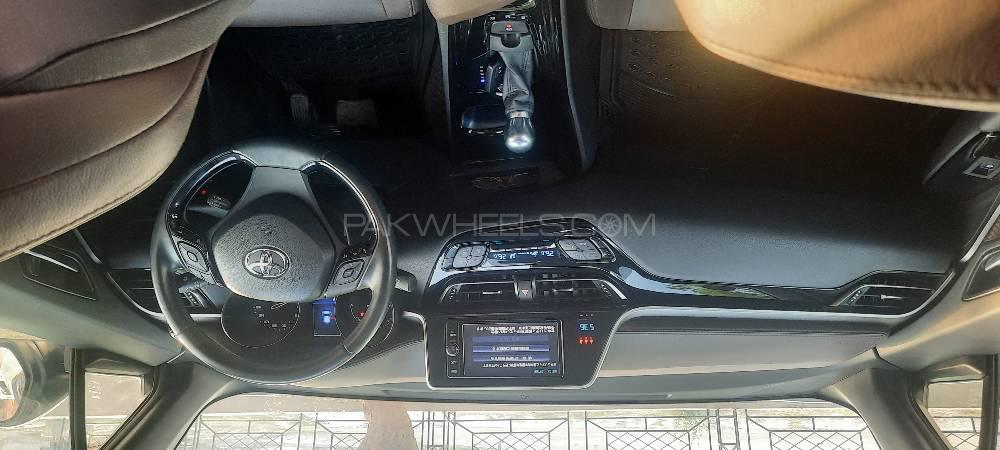 Toyota C-HR 2020 for Sale in Faisalabad Toyota C-HR 2020 for Sale in Faisalabad Image-20