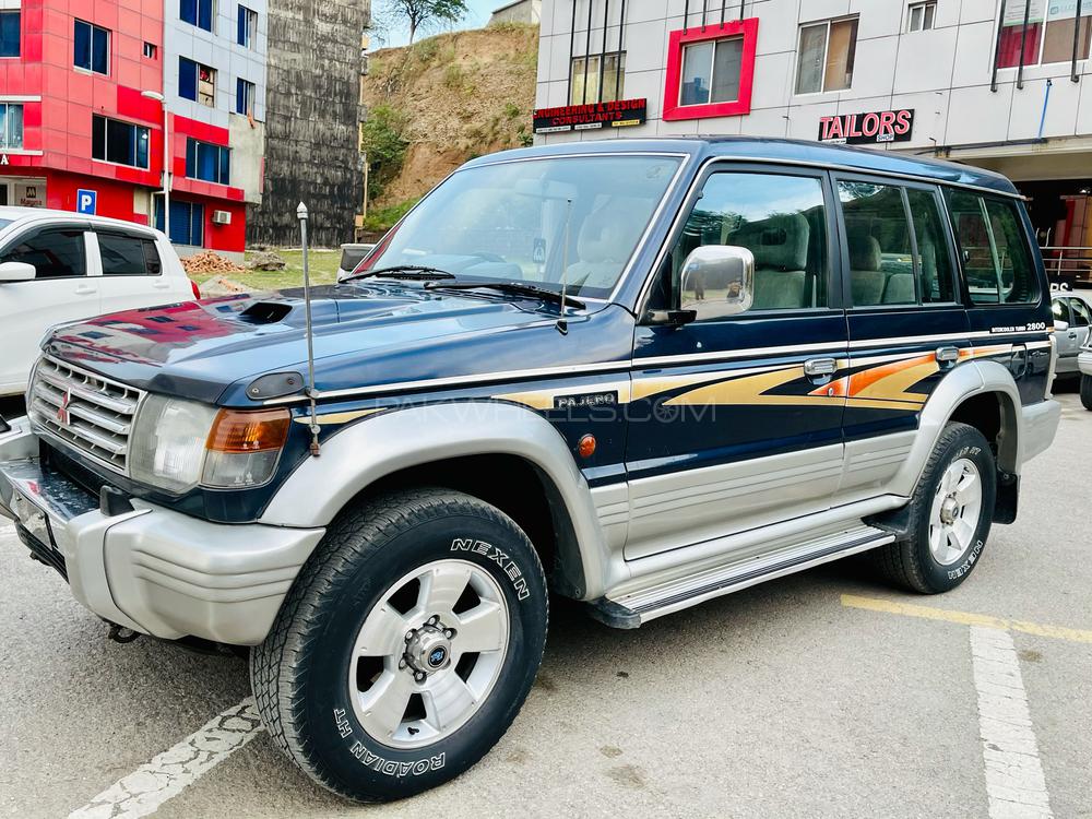 مٹسوبیشی پجیرو 1996 for Sale in راولپنڈی Image-1