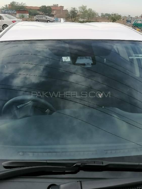 Toyota Aqua 2017 for Sale in Peshawar Toyota Aqua 2017 for Sale in Peshawar Image-4
