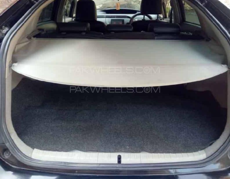 Toyota Prius 2010 for Sale in Lahore Toyota Prius 2010 for Sale in Lahore Image-15