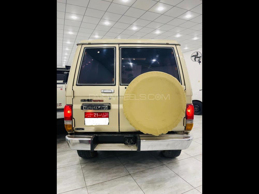 ٹویوٹا لینڈ کروزر 1986 for Sale in کراچی ٹویوٹا لینڈ کروزر 1986 for Sale in کراچی Image-2