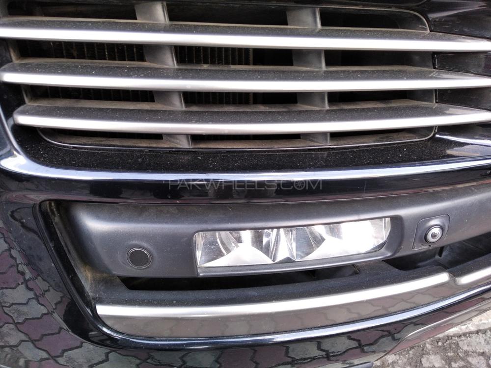 Range Rover Autobiography 2013 for Sale in Lahore Range Rover Autobiography 2013 for Sale in Lahore Image-12