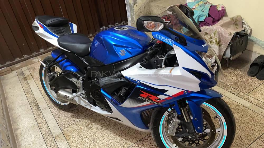 سوزوکی GSX-R600 2013 for Sale سوزوکی GSX-R600 2013 for Sale Image-4