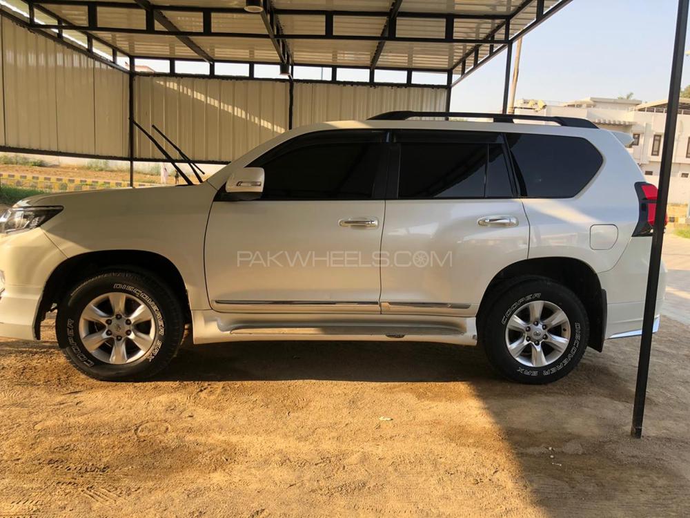 Toyota Prado 2010 for Sale in Karachi Toyota Prado 2010 for Sale in Karachi Image-6